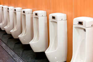 排尿障害には、頻尿や排尿困難、尿失禁、排尿痛などがあります。トイレが近い、尿の出がわるい、残尿感がある、尿漏れがある、排尿のとき痛みがある・・・排尿のトラブルは絶えません。